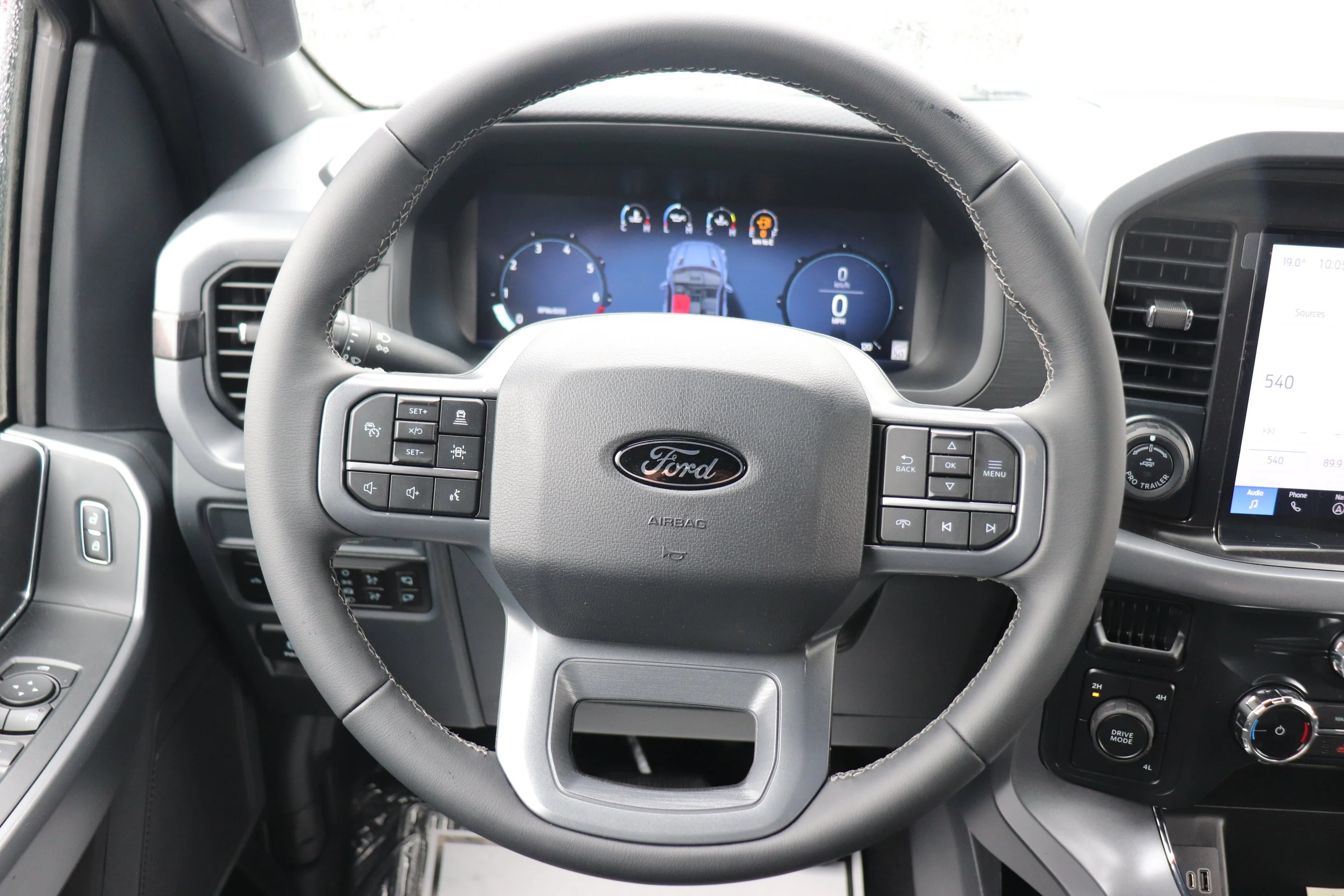 New 2026 AVALANCHE Ford XLT image 14