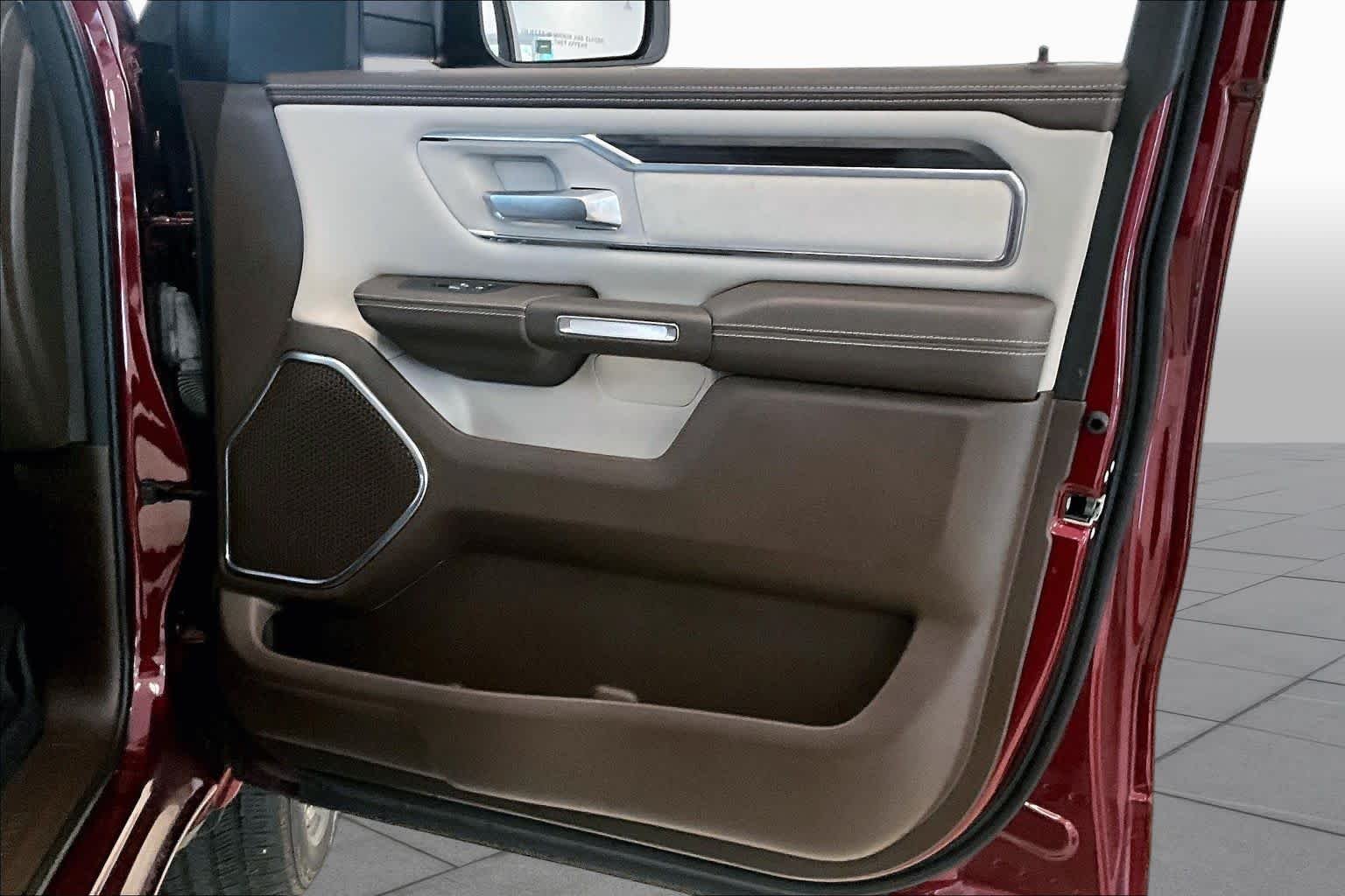 Used 2025 Delmonico Red Pearlcoat Ram Laramie image 22
