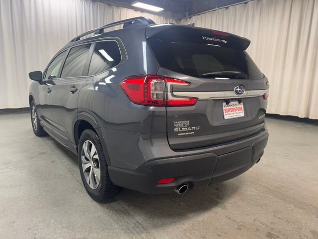 Used 2025 Magnetite Gray Metallic Subaru Premium image 7