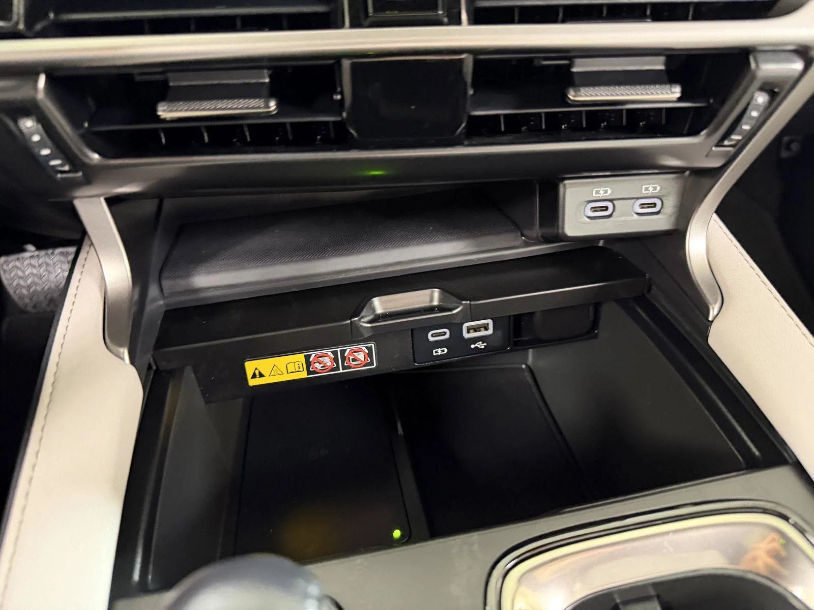 Used 2024  Lexus 350 Premium image 22
