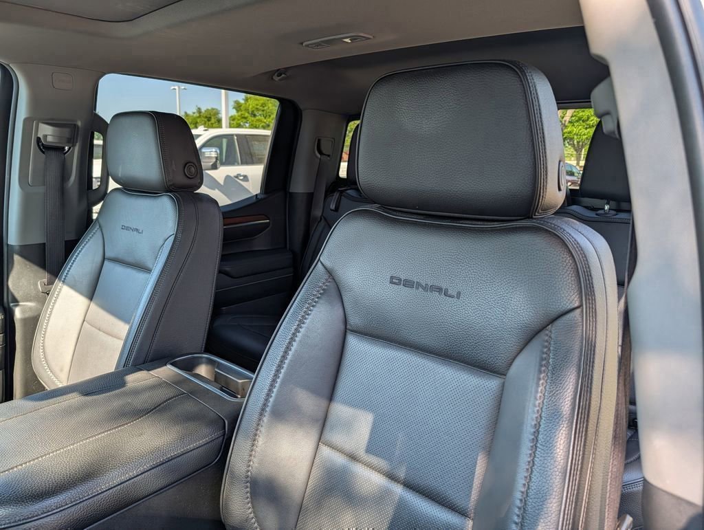 Used 2024 Sterling Metallic GMC Denali image 14