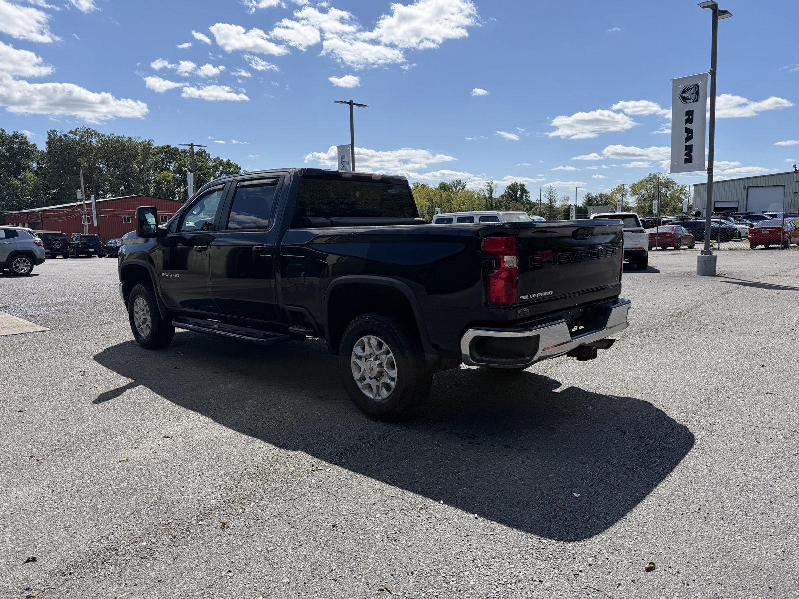 Used 2021 Mosaic Black Metallic Chevrolet LT image 6