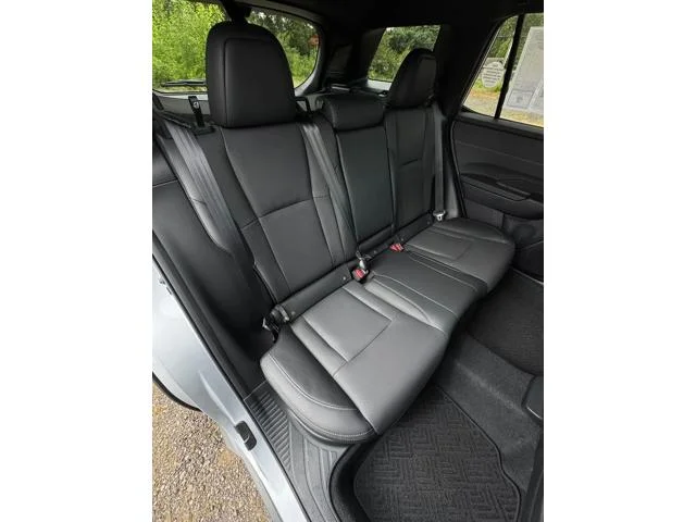 New 2026 ICE SILVER METALLIC Subaru Touring XT image 25