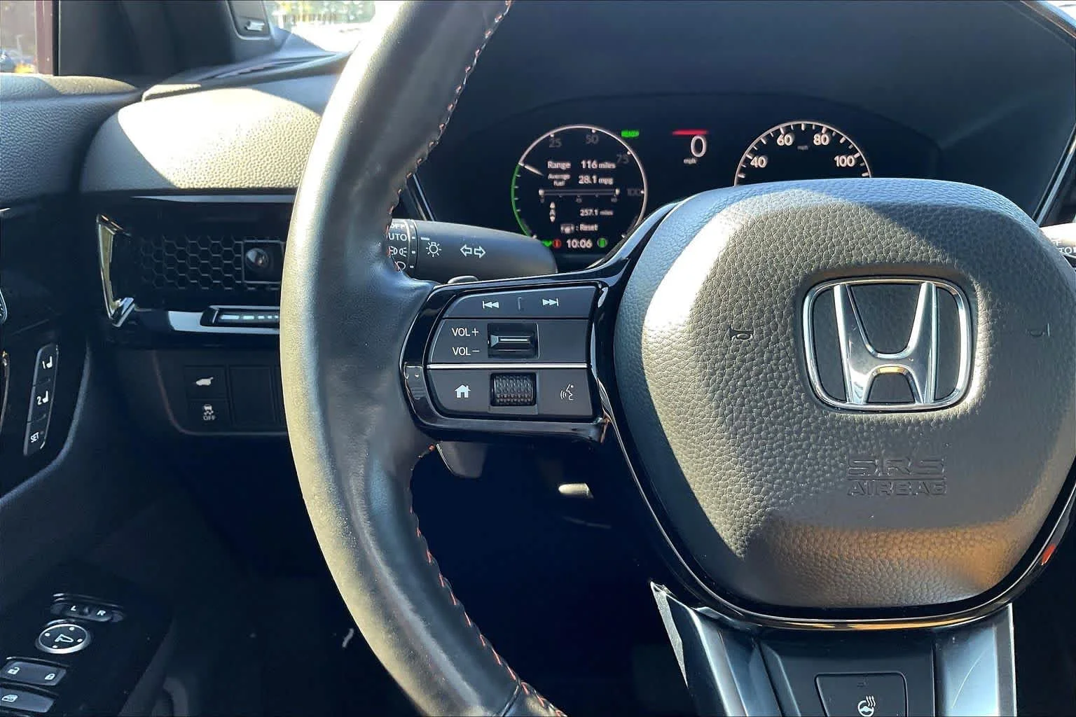 Used 2024 Platinum White Pearl Honda Sport Touring image 24