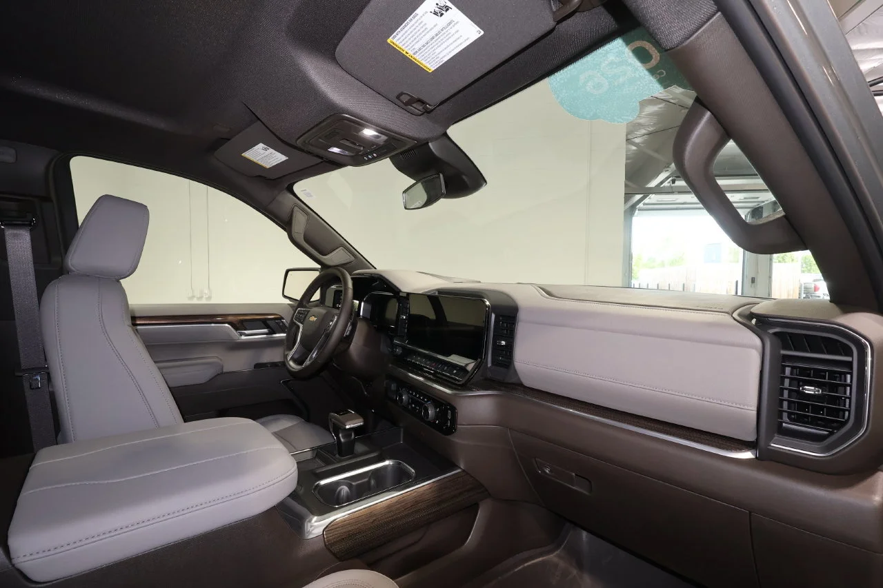 Used 2026 Sterling Gray Metallic Chevrolet LT image 28