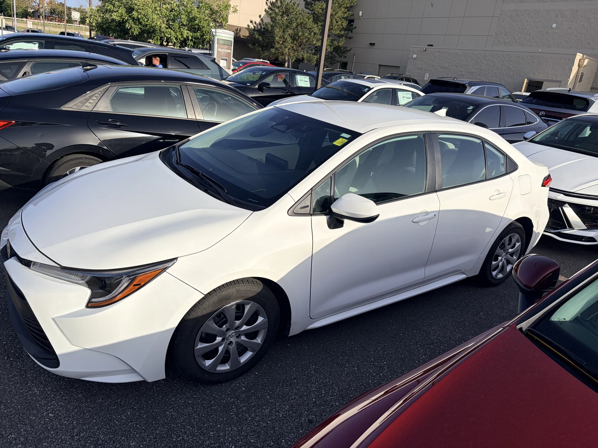 Used 2025 Ice Cap Toyota LE image 2