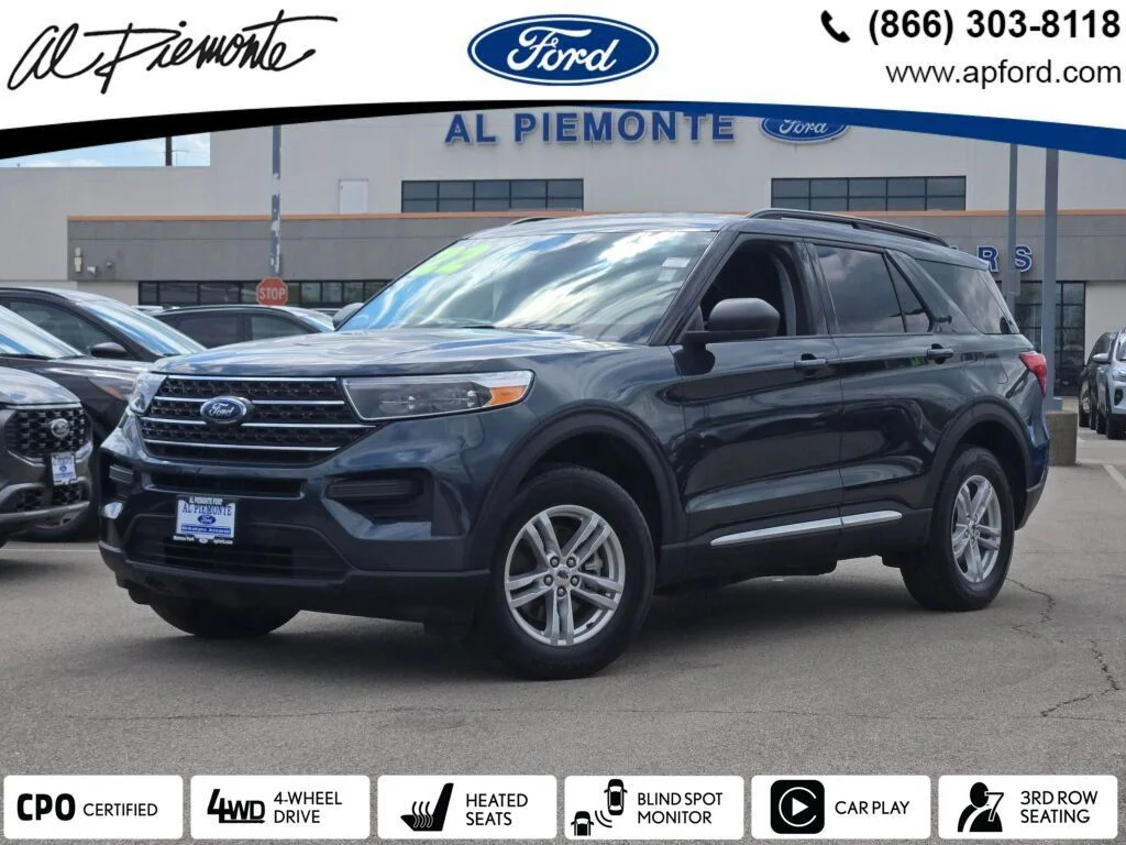 2022 Ford Explorer XLT 4WD's photo