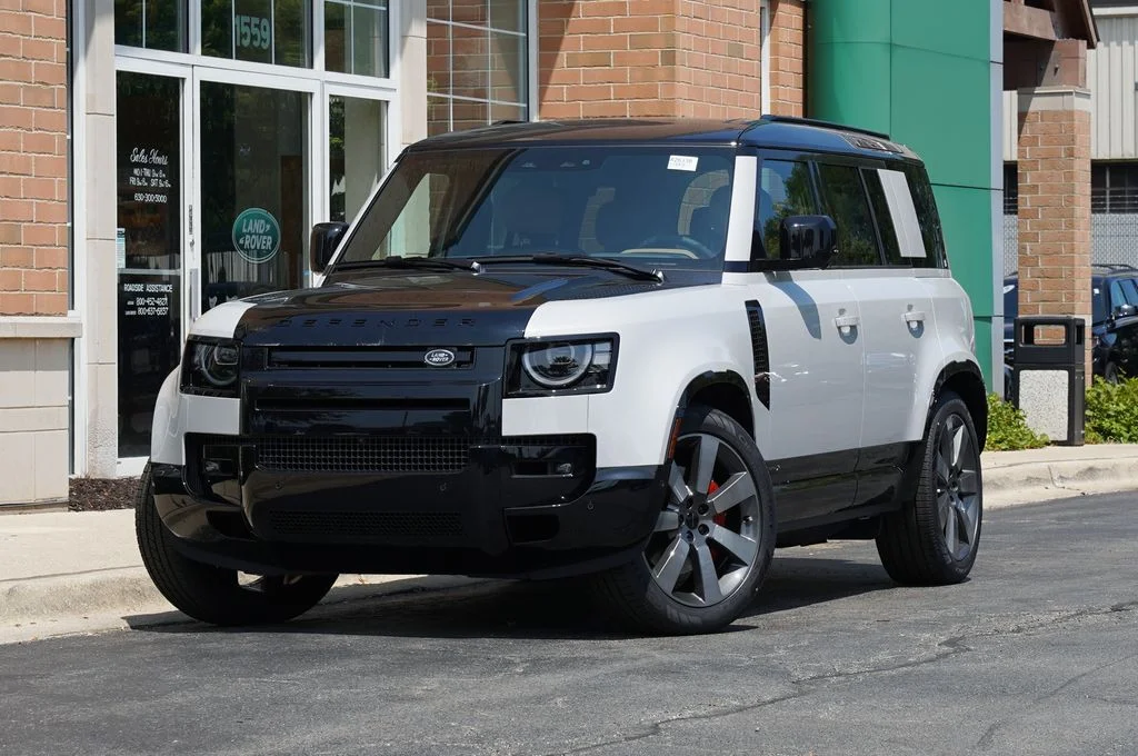 New 2026 Borasco Grey Land Rover X image 1