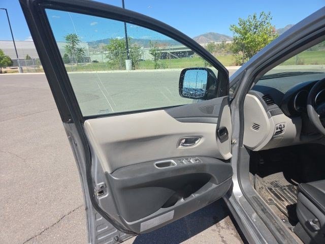 Used 2010 Steel Silver Metallic Subaru 3.6R Touring image 11
