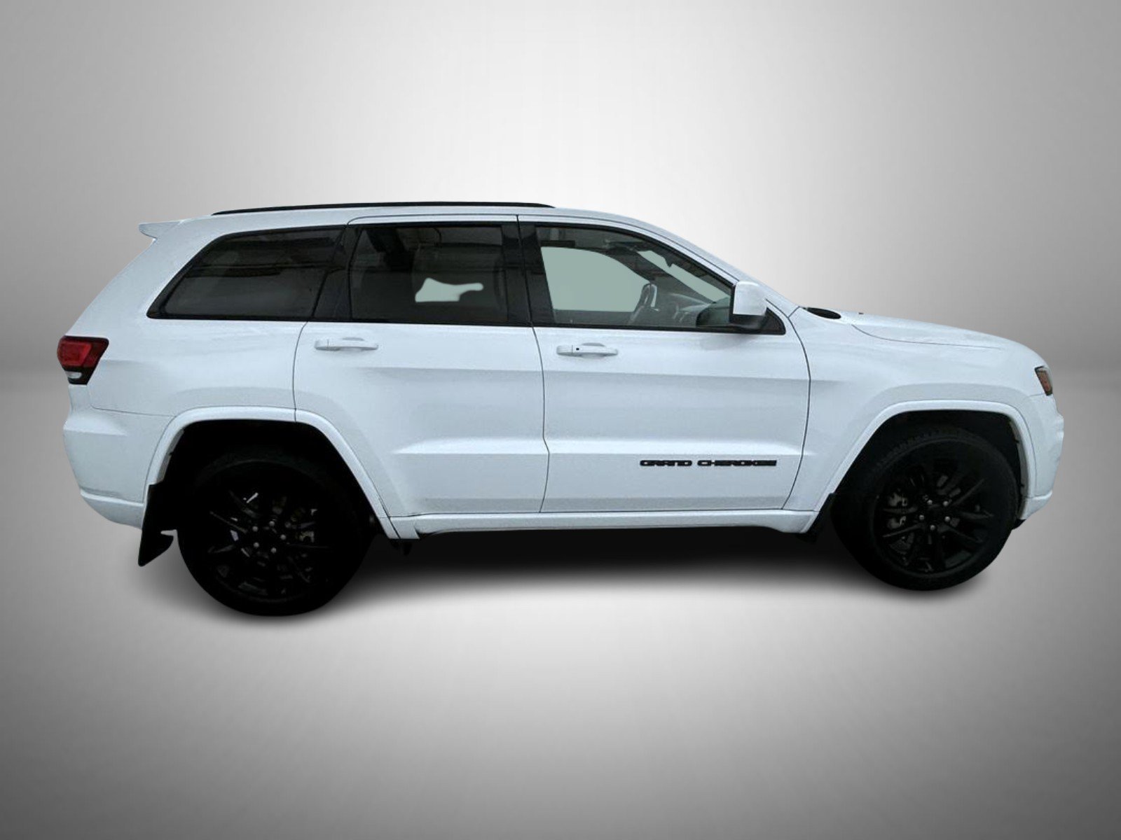 Used 2021 Bright White Clearcoat Jeep Laredo X image 4