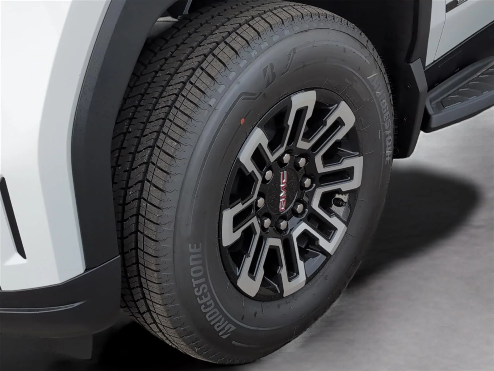 New 2026 Summit White GMC Elevation Standard Range image 11