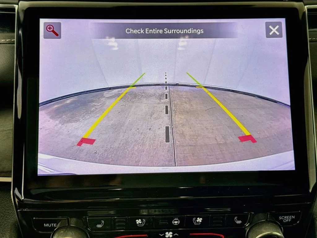 Used 2023 White Jeep Overland 4xe image 14