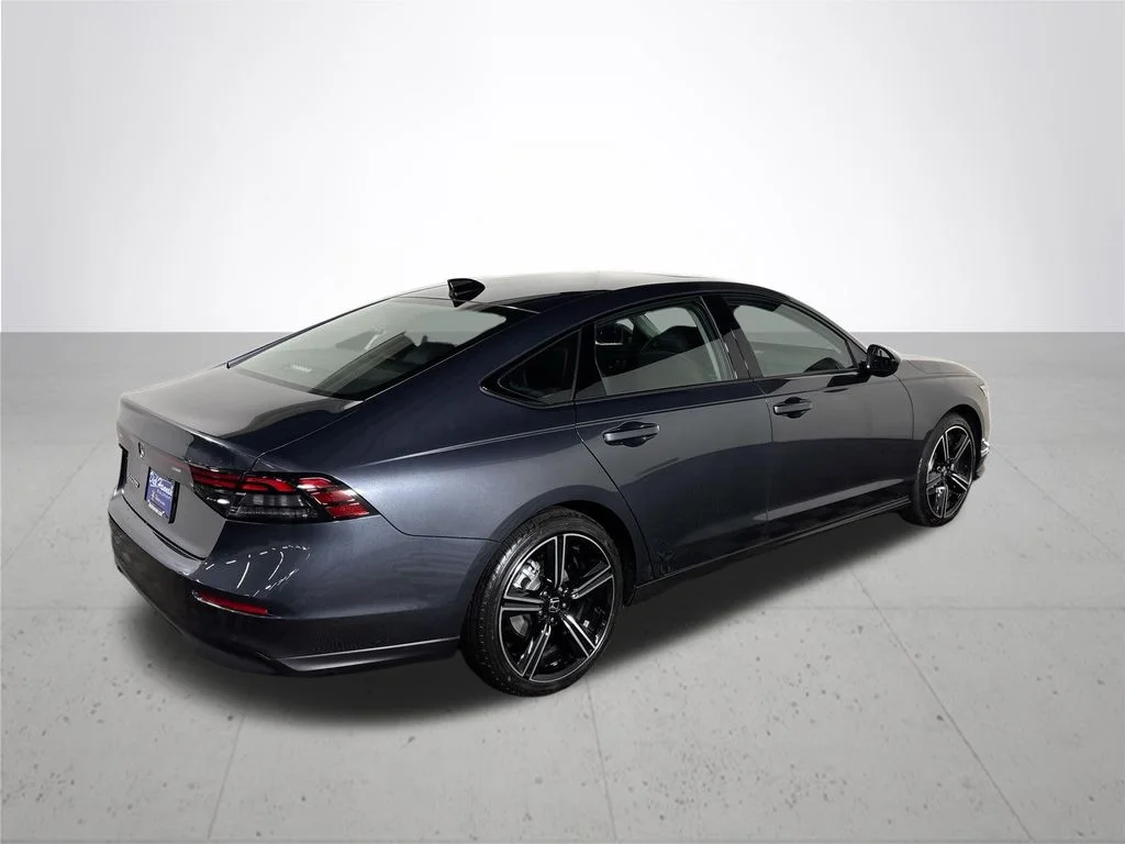 New 2026 Meteorite Gray Metallic Honda SE image 6