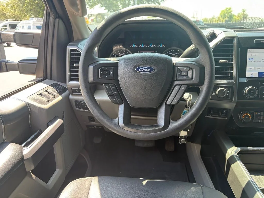 Used 2022 Gray Ford XLT image 7
