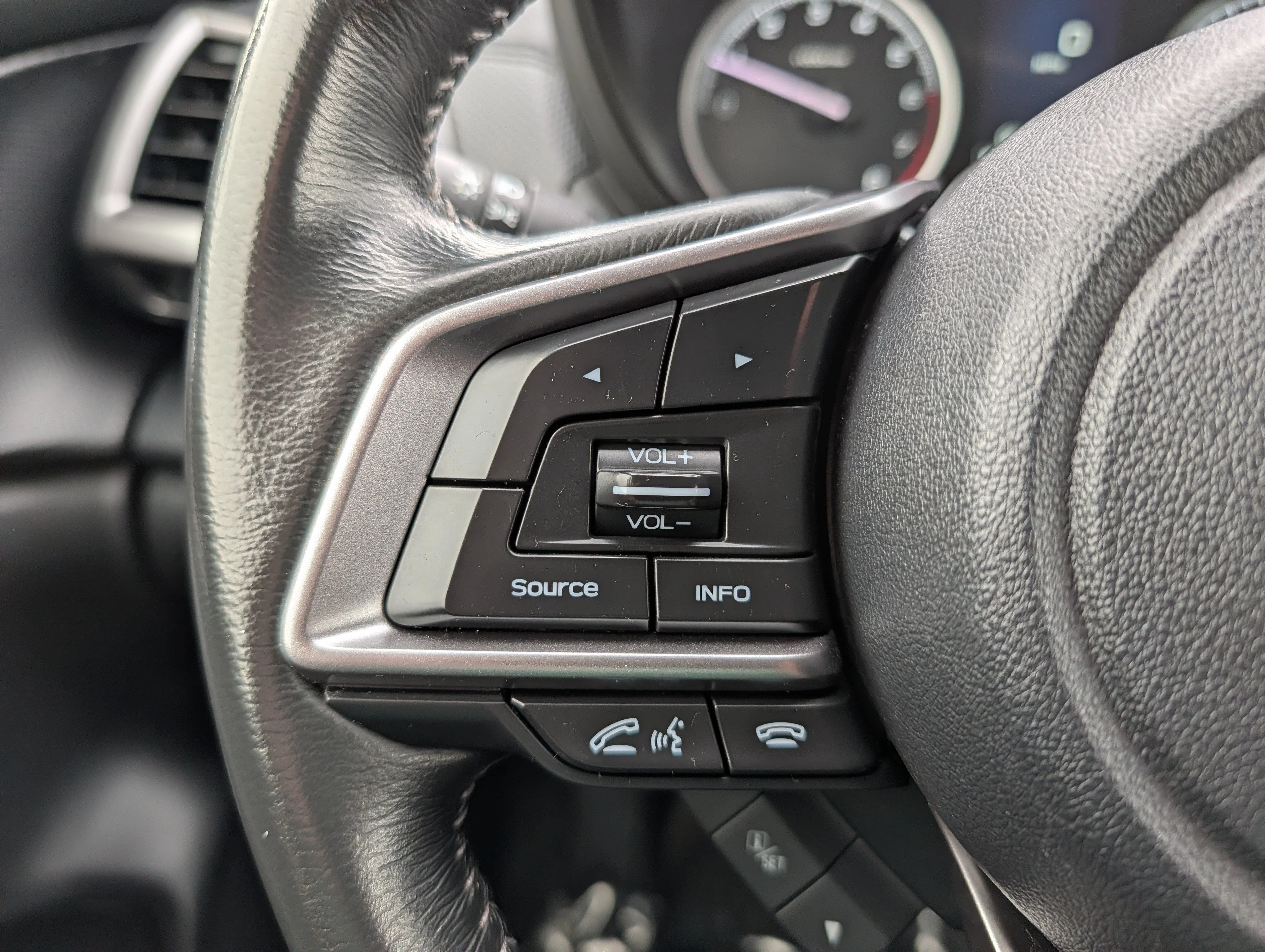 Used 2023 Crystal Black Silica Subaru Premium image 26