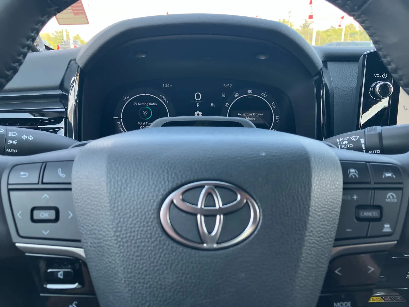 Certified Used 2026 Wind Chill Pearl w/Midnight Black Metallic Roof Toyota XSE image 18