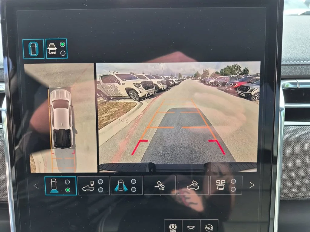 2026 GMC Sierra EV Elevation - Photo 29