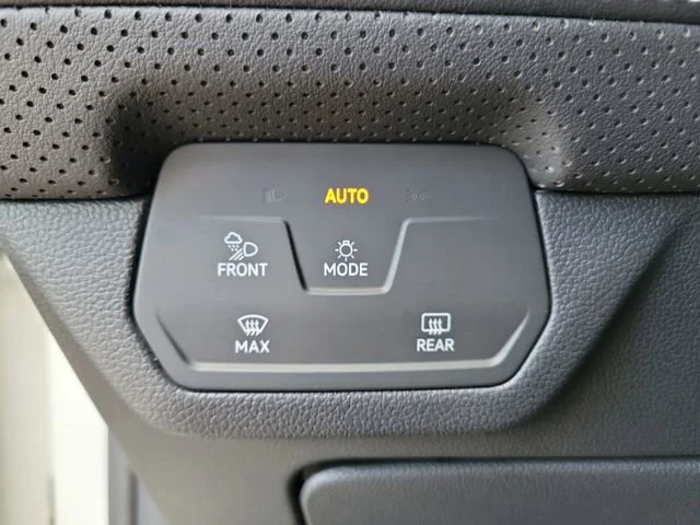 2024 Volkswagen Atlas SE w/Tech - Photo 27