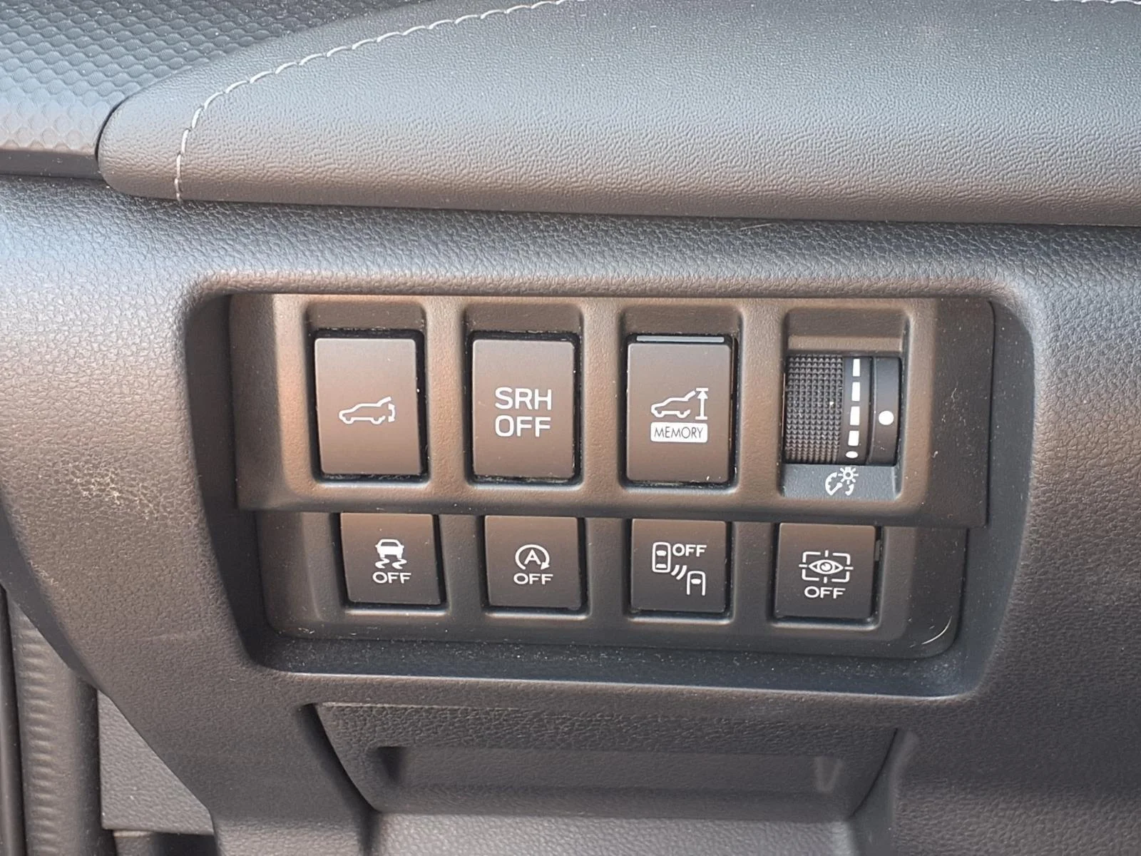 Used 2020 Ice Silver Metallic Subaru Touring image 19