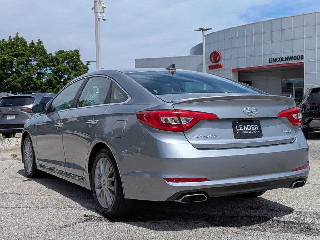 Used 2015 Gray Hyundai Limited image 5