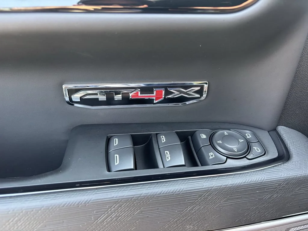 New 2026 Sterling Metallic GMC AT4X image 13