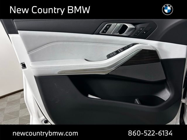 2026 BMW X5 40i - Photo 13