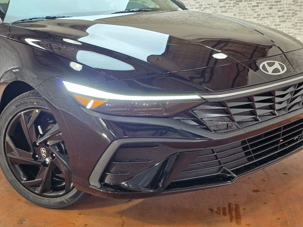 New 2026 Abyss Black Hyundai SEL Sport image 7