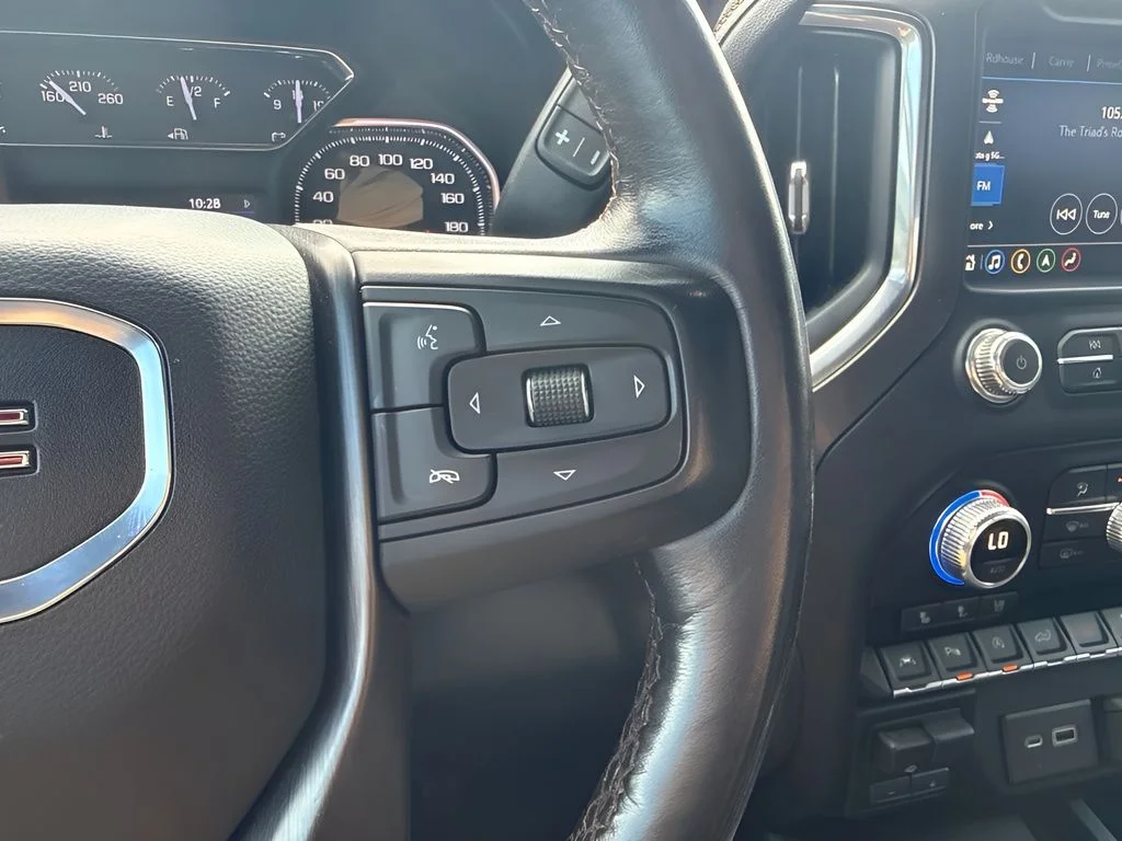 Used 2021 Red GMC AT4 image 18