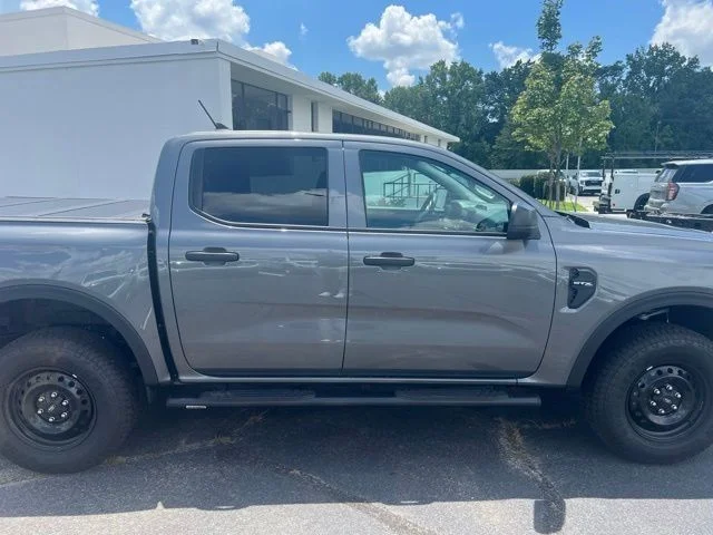 Used 2026 Gray Ford XL image 3