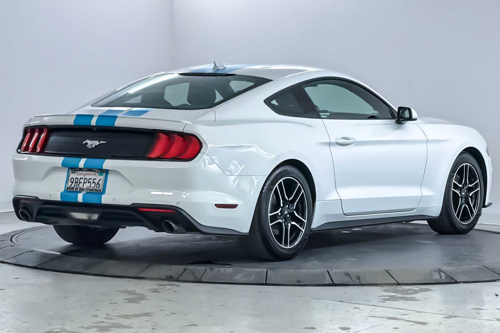 Used 2022 Oxford White Ford EcoBoost Premium image 2