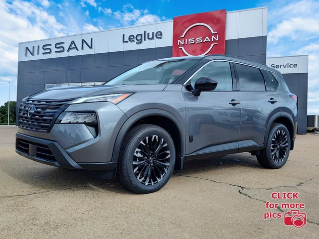 2026 Nissan Rogue Dark Armor™