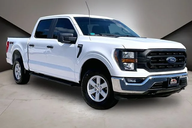 Used 2023 White Ford XL image 2