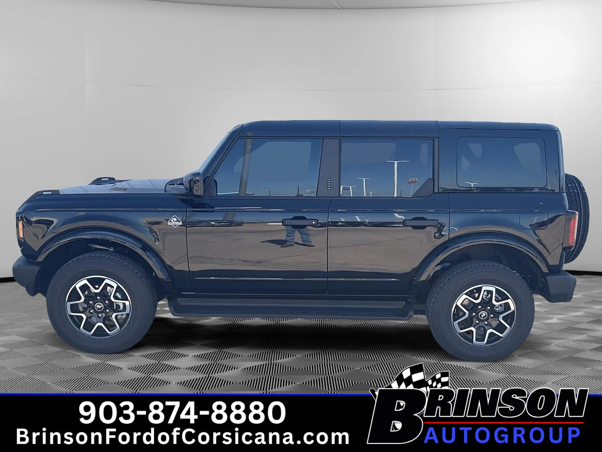 New 2026 Shadow Black Ford Outer Banks® image 3