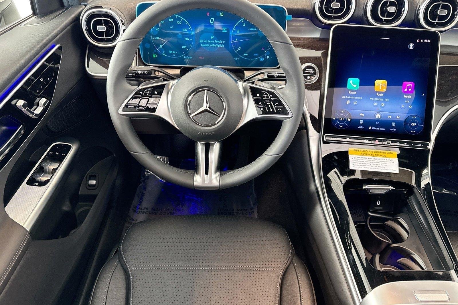 New 2026 Black Mercedes-Benz GLC 300 image 20