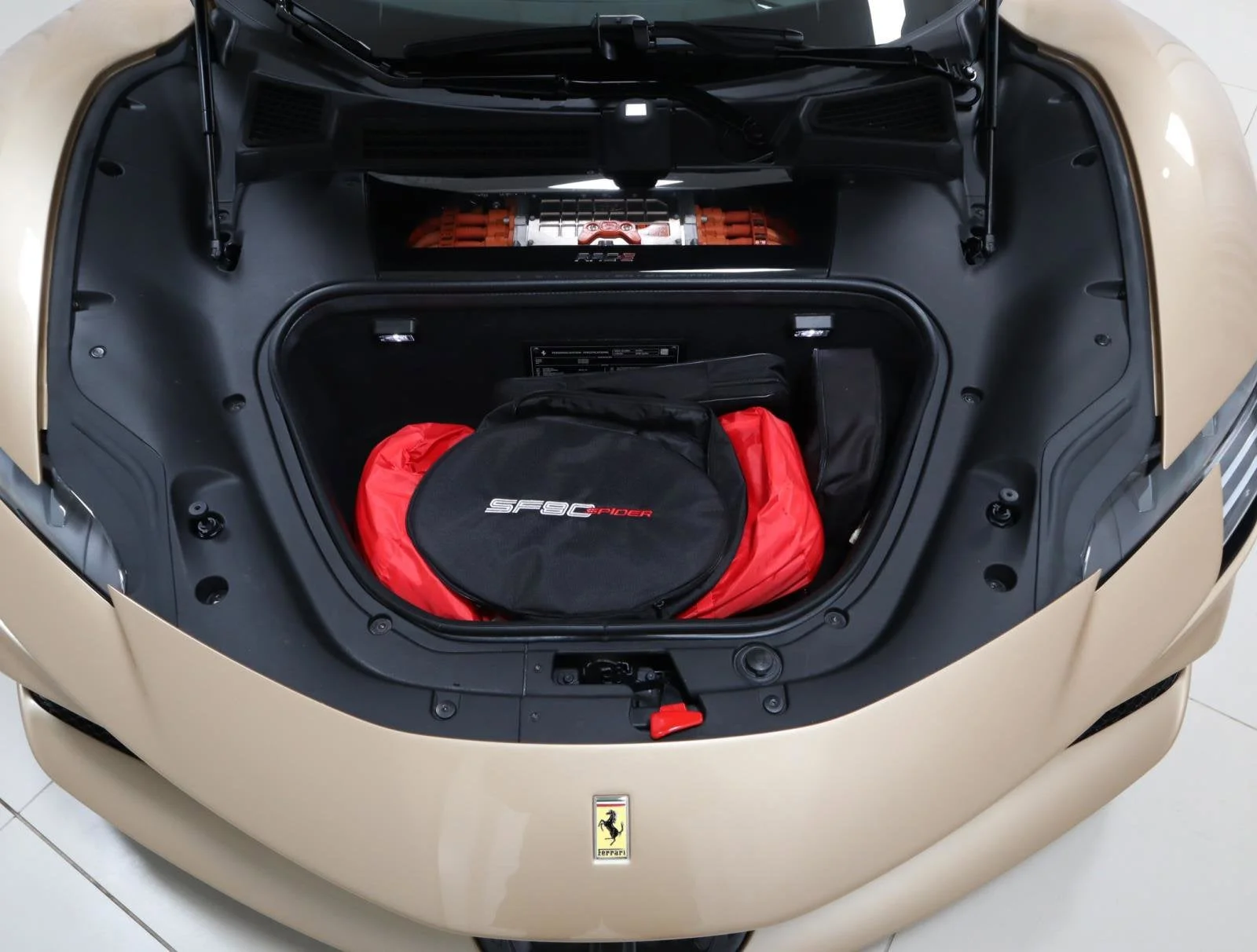 Used 2022 Extra Sample Ferrari  image 12
