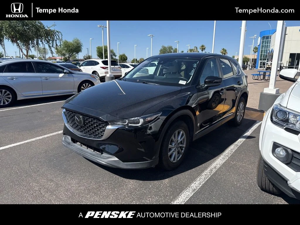 2022 Mazda CX-5 S Select Package Auto AWD's photo
