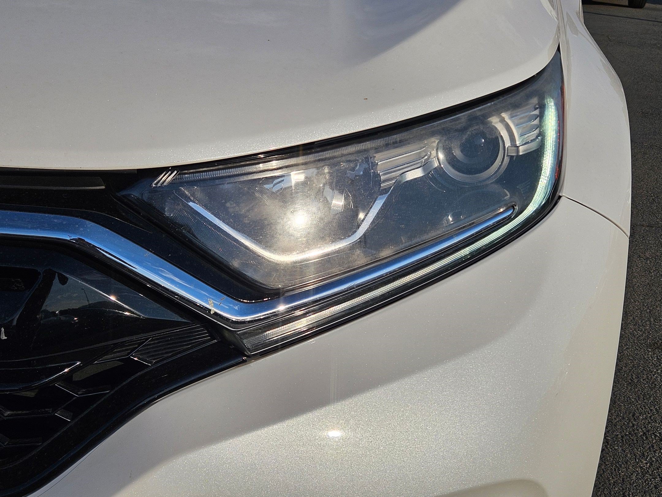 Certified Used 2020 White Honda EX-L image 10