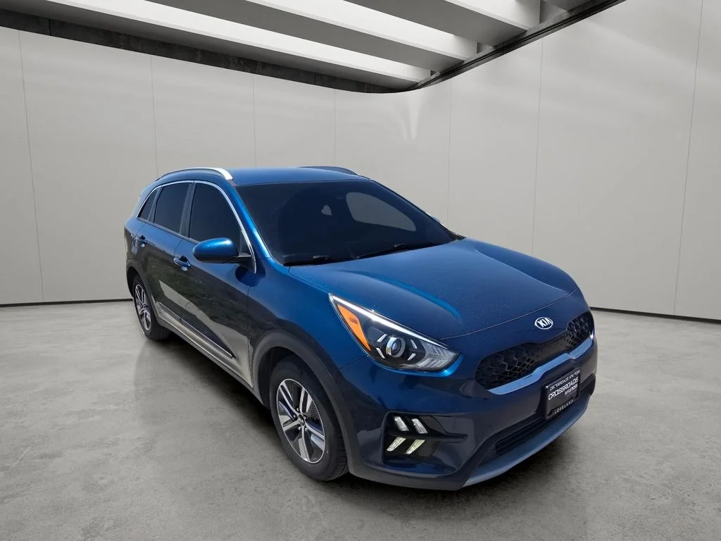Used 2021 Deep Cerulean Kia LXS image 7