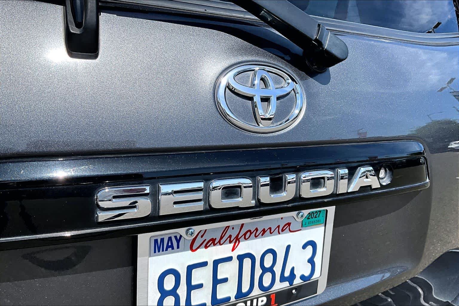 Used 2018 Magnetic Gray Metallic Toyota TRD Sport image 30