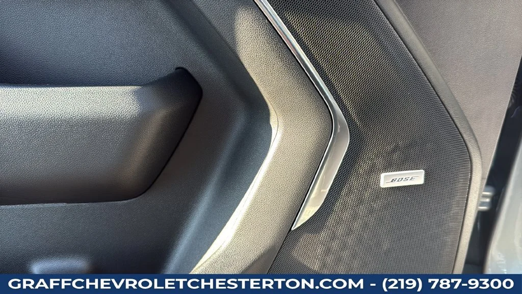 2027 Chevrolet Tahoe Z71 - Photo 38