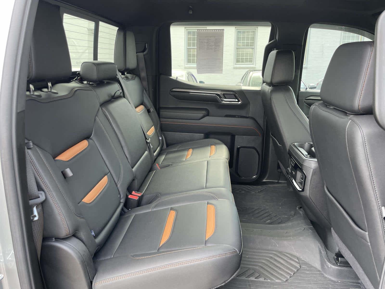 Used 2024 Sterling Metallic GMC AT4 image 19
