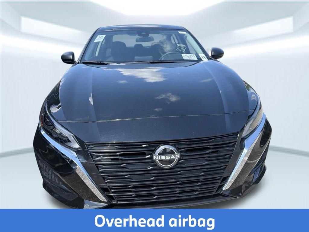 Used 2025 Black Nissan 2.5 SV image 6