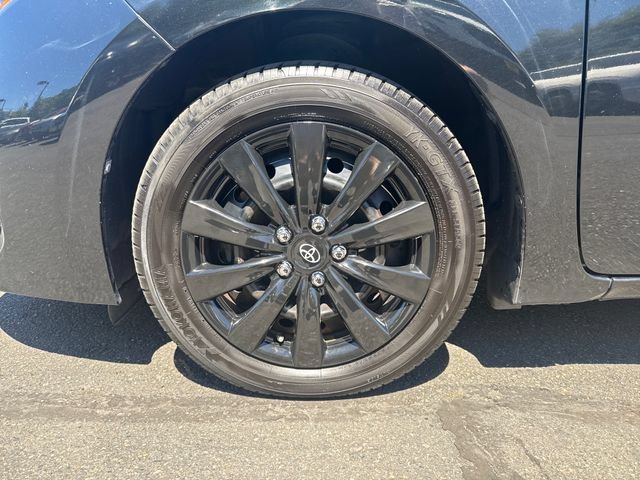 Used 2017 Black Sand Pearl Toyota L image 26