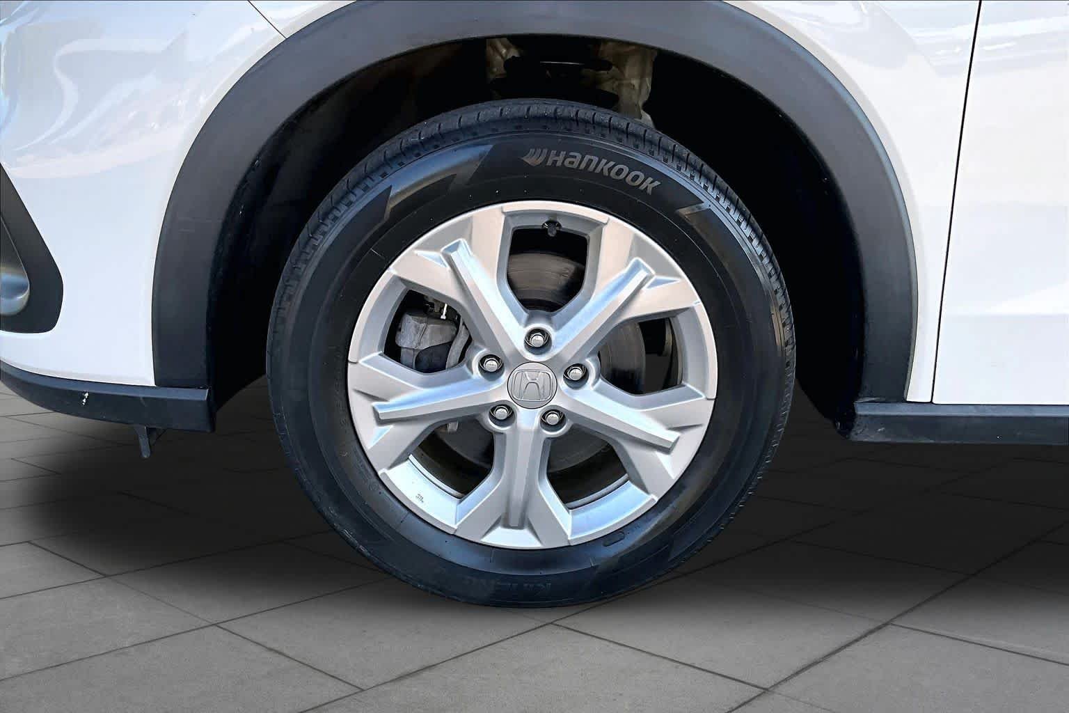 2023 Honda HR-V LX - Photo 11