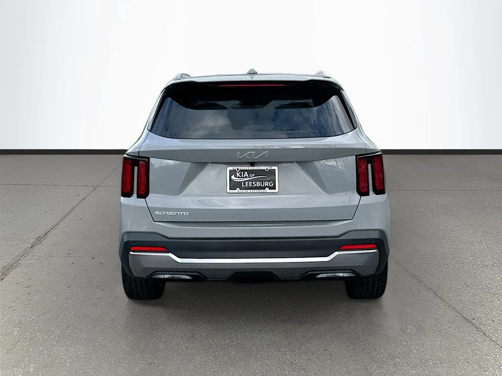 New 2026 Wolf Gray Kia EX image 6