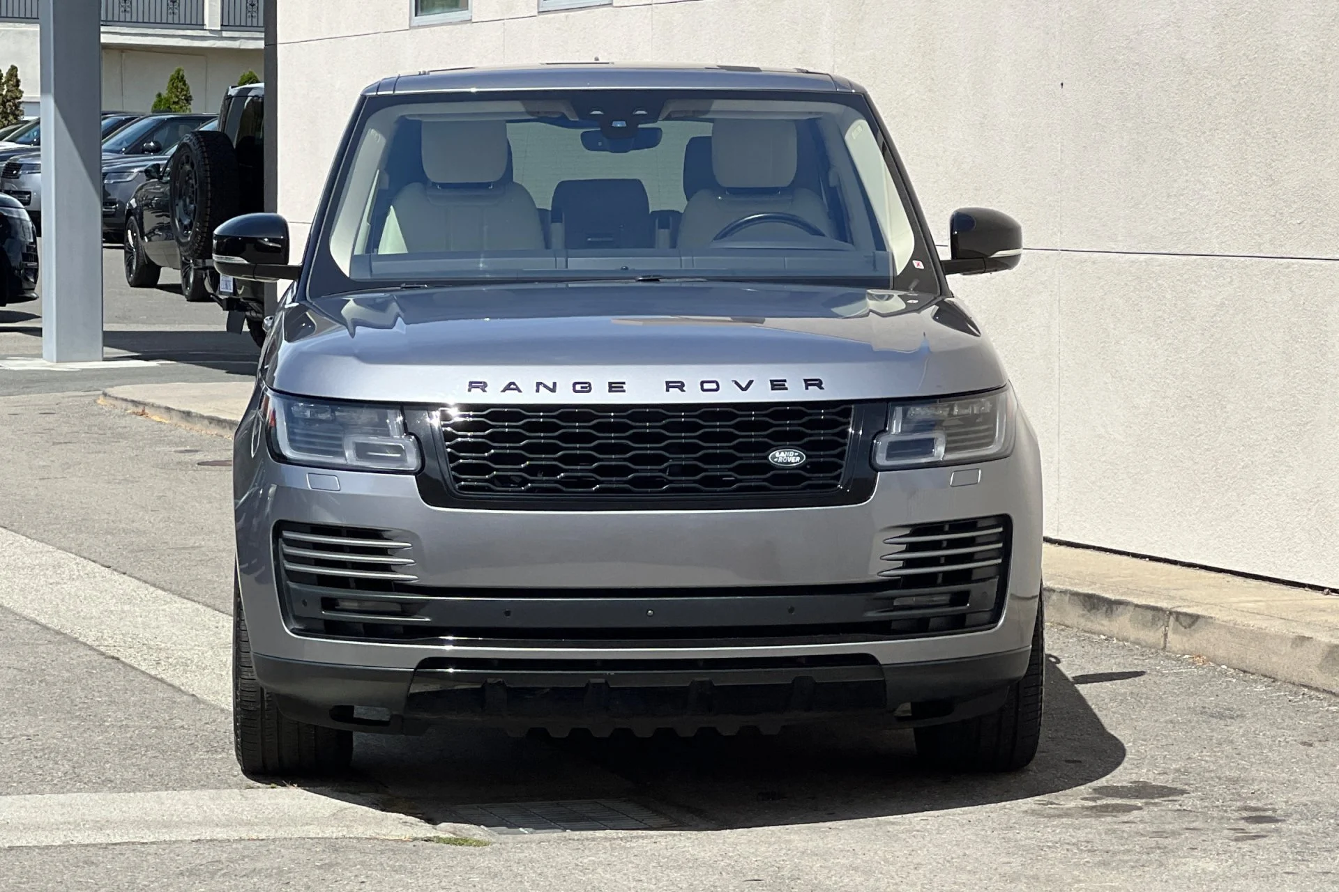Used 2021 Eiger Grey Metallic Land Rover P400 Westminster image 10