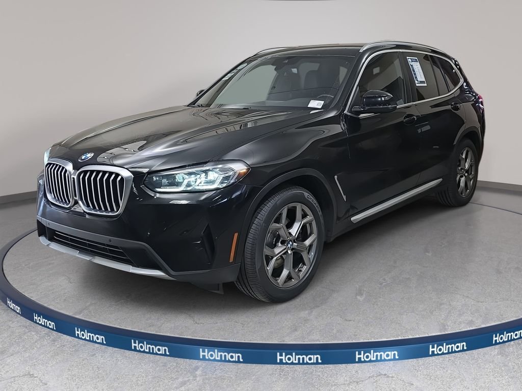 Used 2022 Black BMW xDrive30i image 1