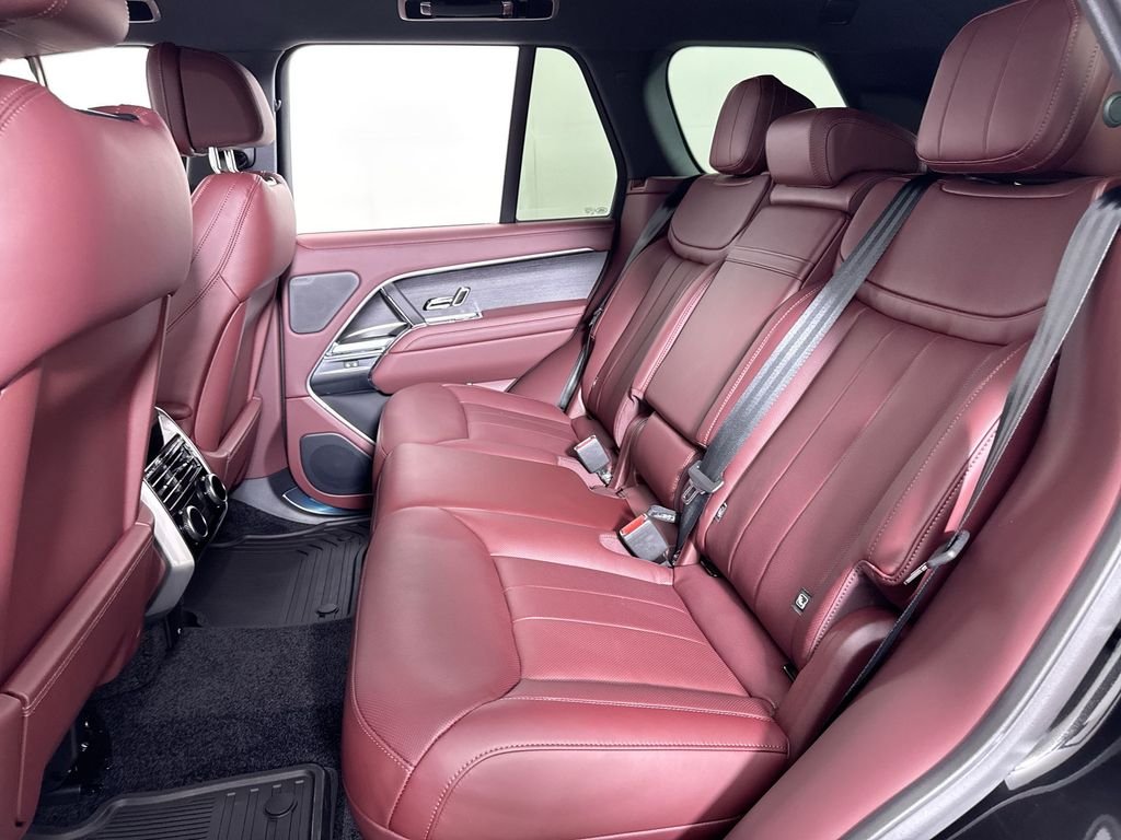 New 2026 Santorini Black Land Rover SE image 20
