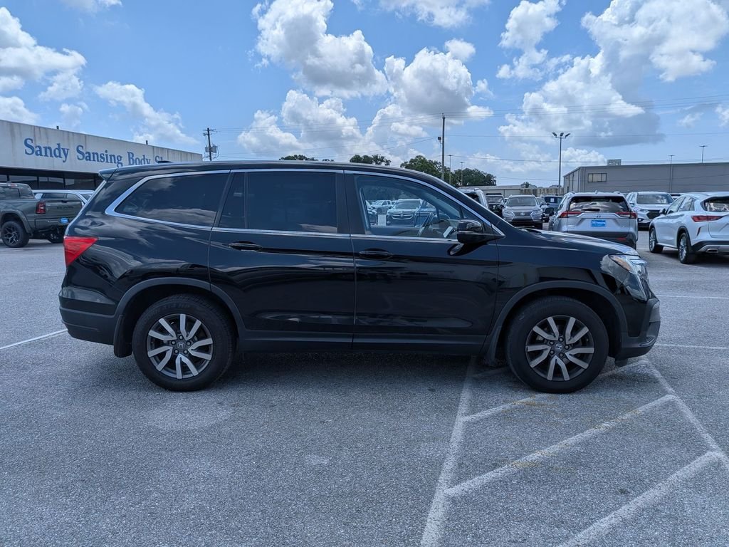 Used 2022 Black Honda EX-L image 6