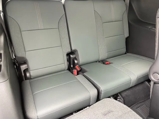 2026 GMC Acadia AT4 - Photo 20